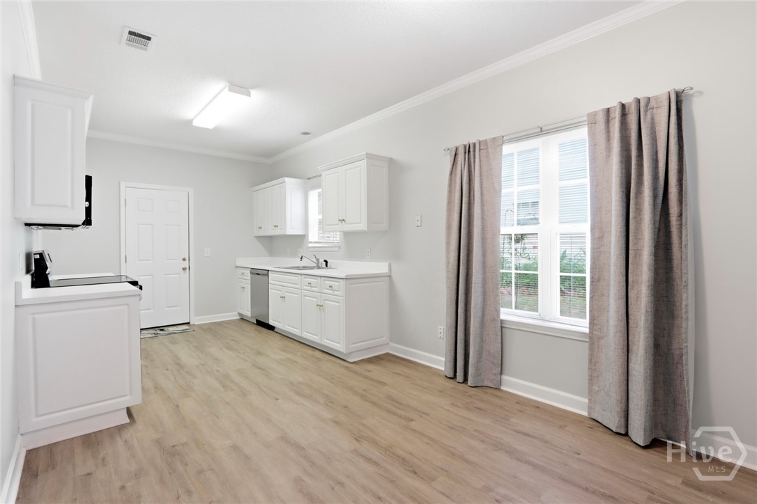 10 Chaintree Drive Property Photo 16