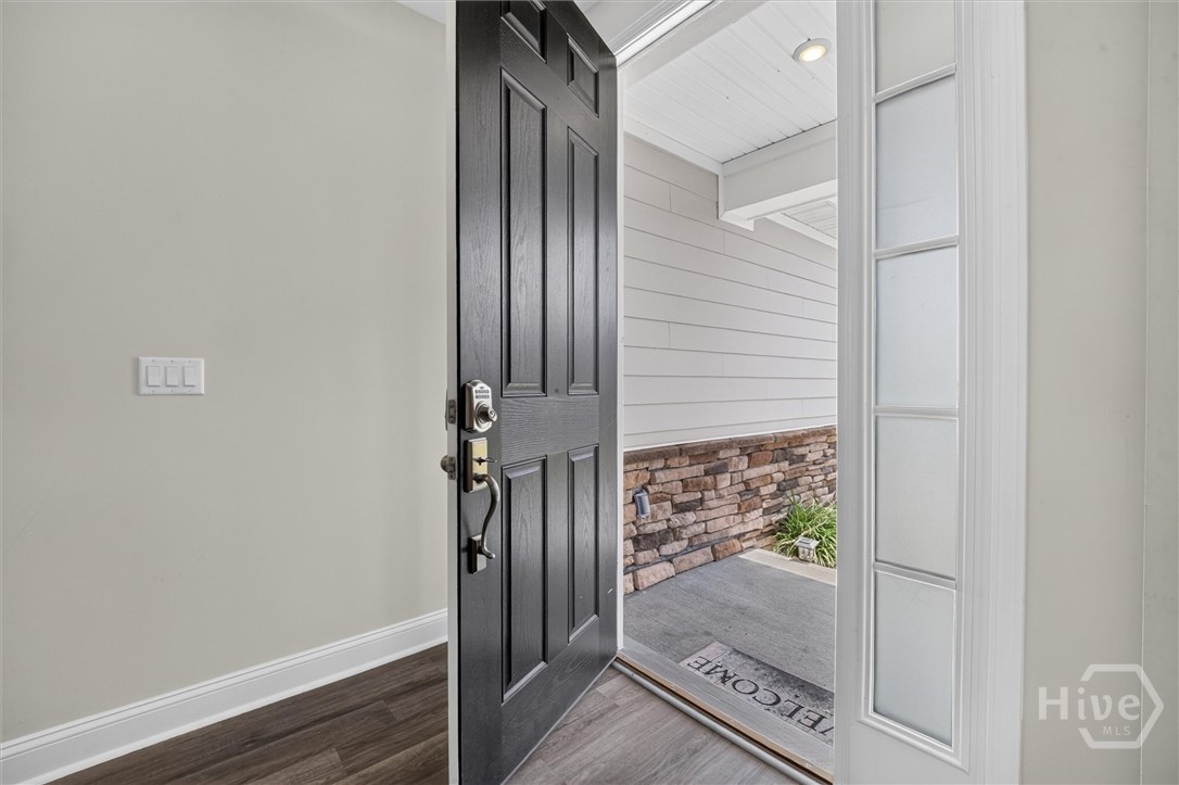 20 Nettleton Lane Property Photo 6