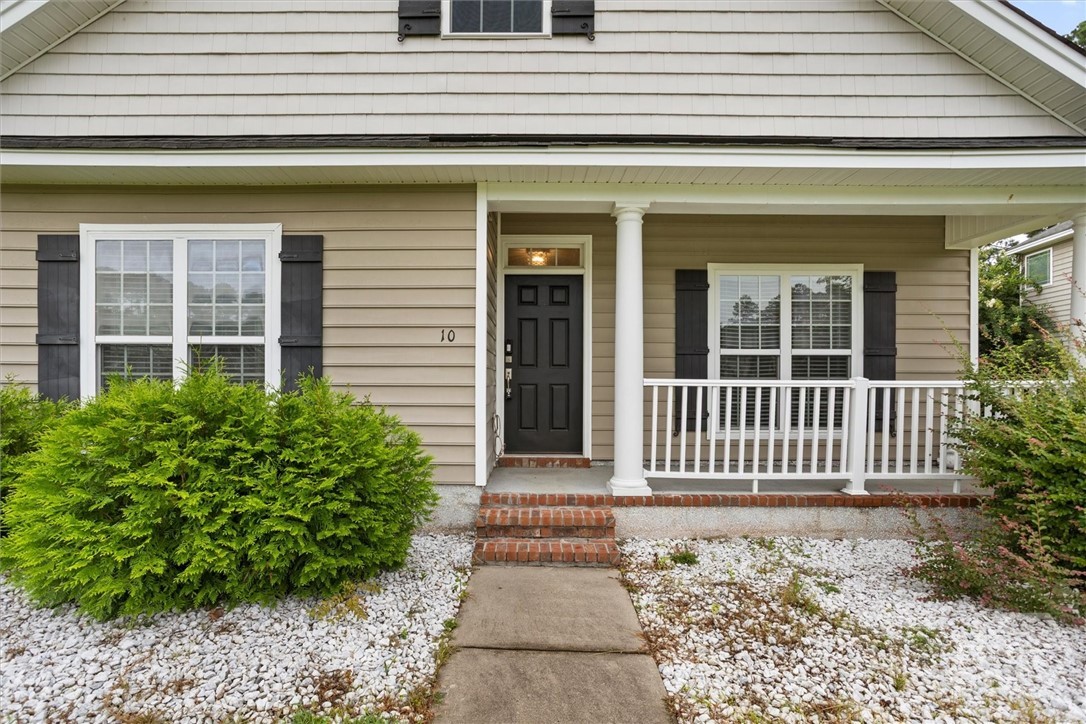 10 Arbors Circle Property Photo 5