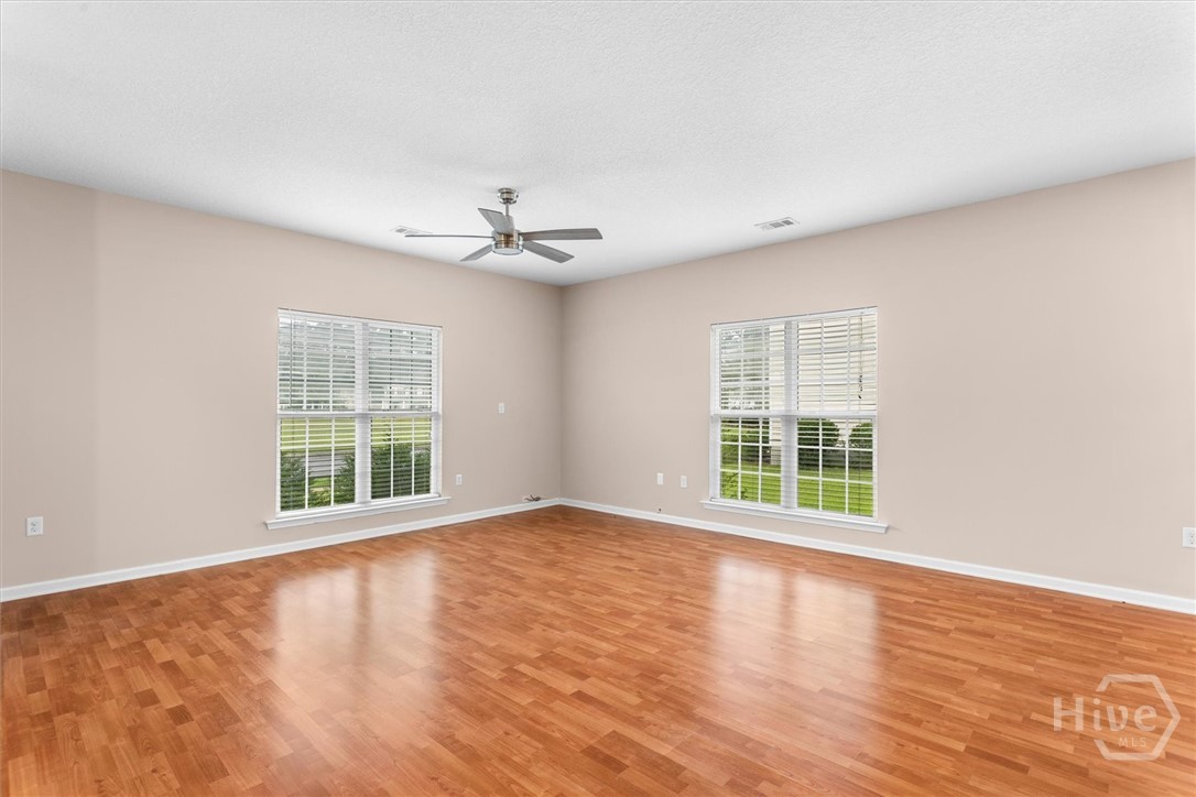 10 Arbors Circle Property Photo 9
