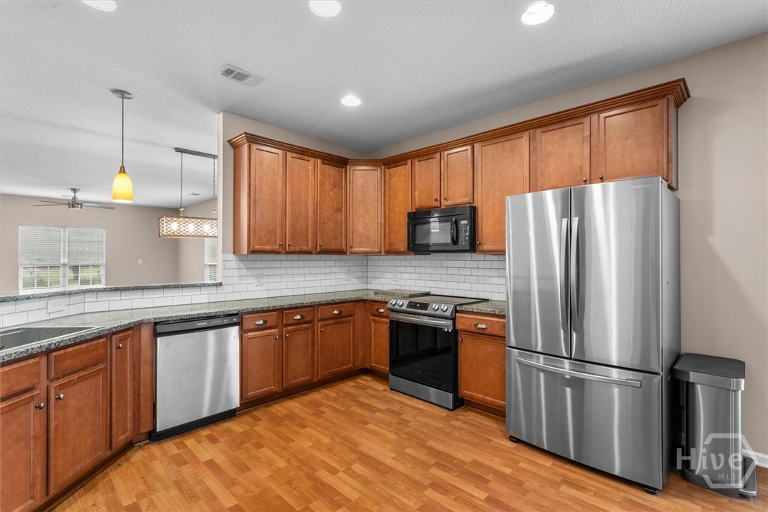 10 Arbors Circle Property Photo 15