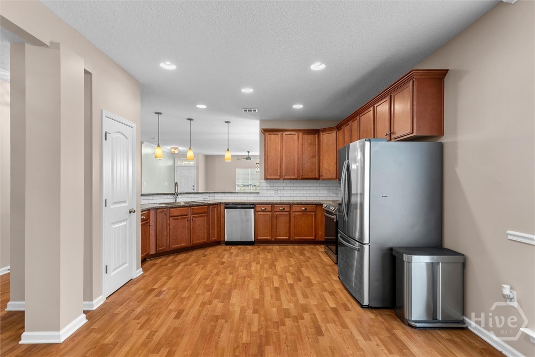 10 Arbors Circle Property Photo 16