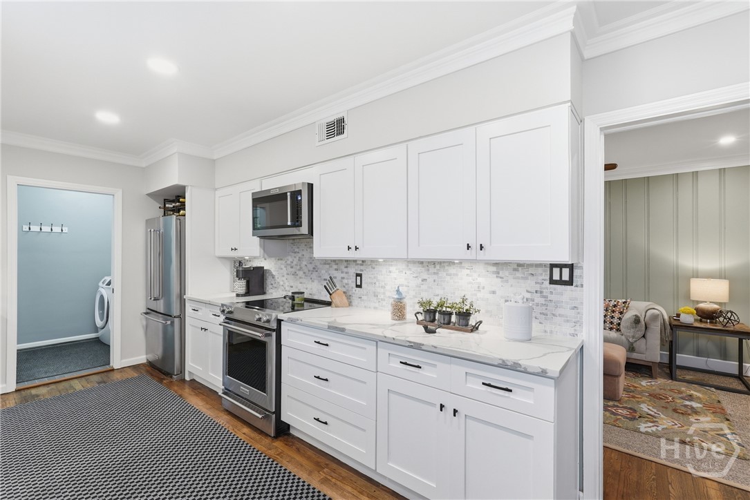 5116 Abercorn Street Property Photo 15
