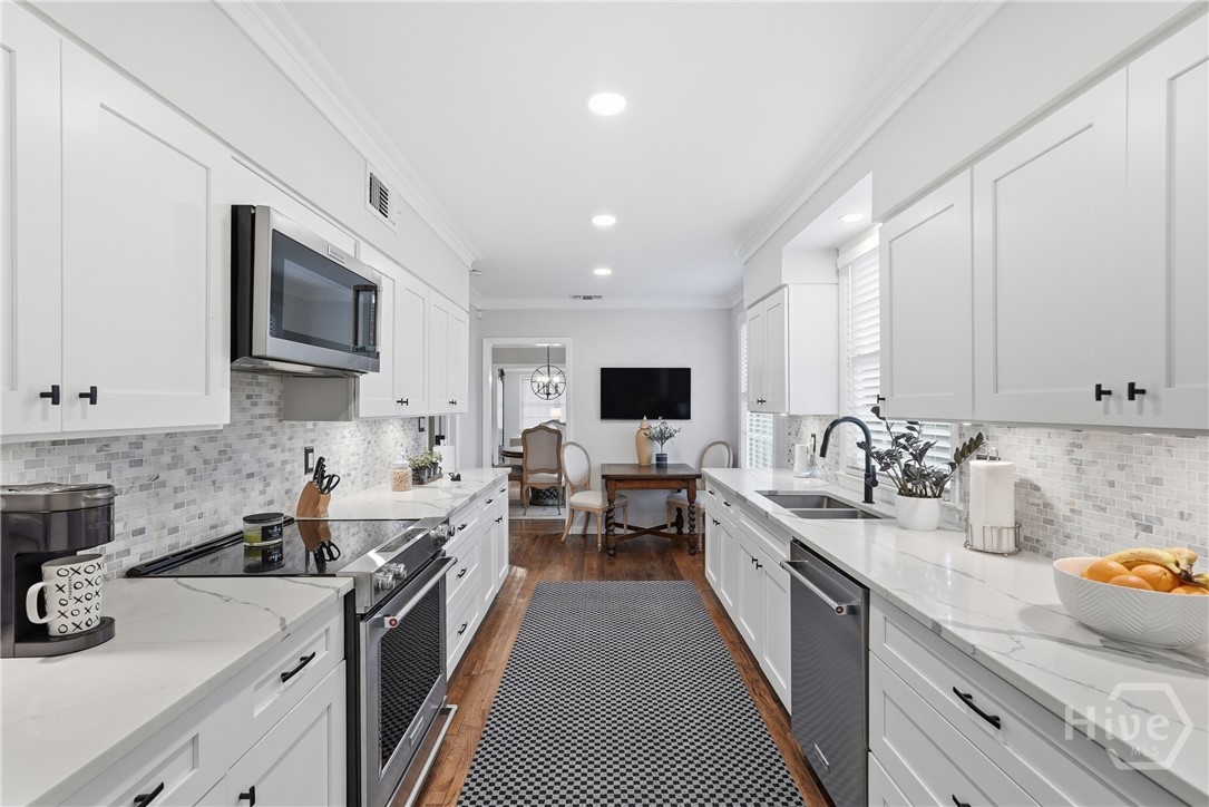 5116 Abercorn Street Property Photo 18