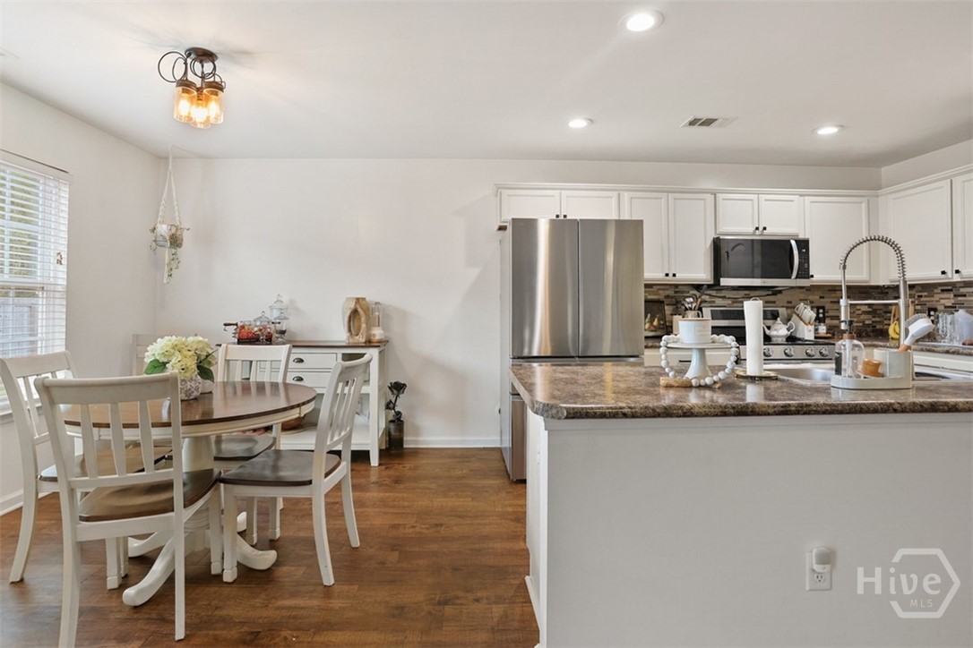 43 Farrington Circle Property Photo 13