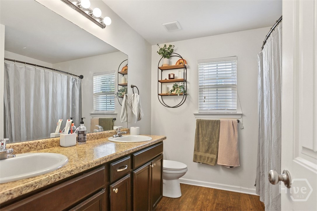 43 Farrington Circle Property Photo 19