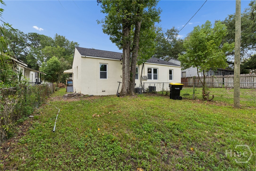 1106 E 53rd Street Property Photo 34
