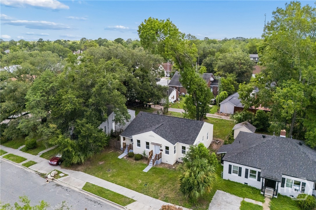 1106 E 53rd Street Property Photo 39
