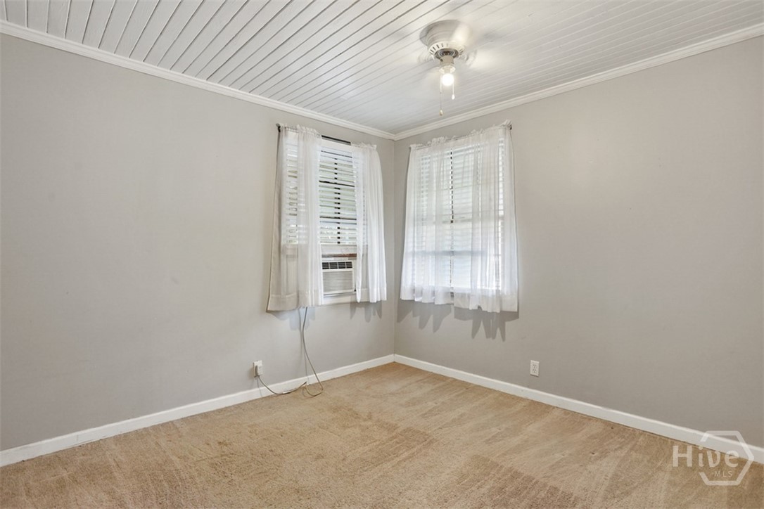 403 Pinehurst Place Property Photo 17