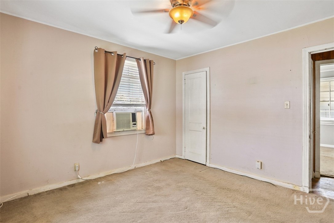 403 Pinehurst Place Property Photo 20