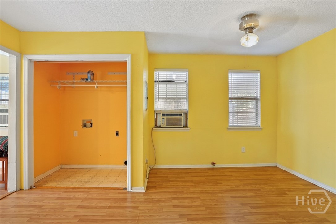 403 Pinehurst Place Property Photo 25