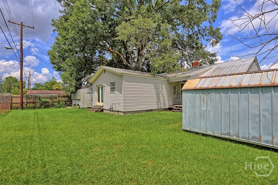 403 Pinehurst Place Property Photo 28