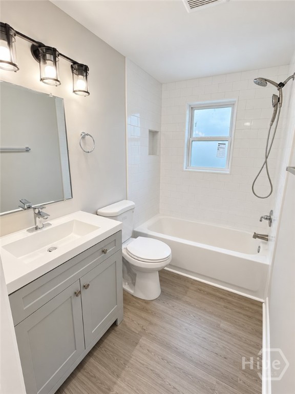 2028 Gugel Street Property Photo 6