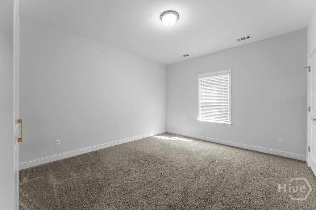 209 Fairmont Drive Property Photo 32