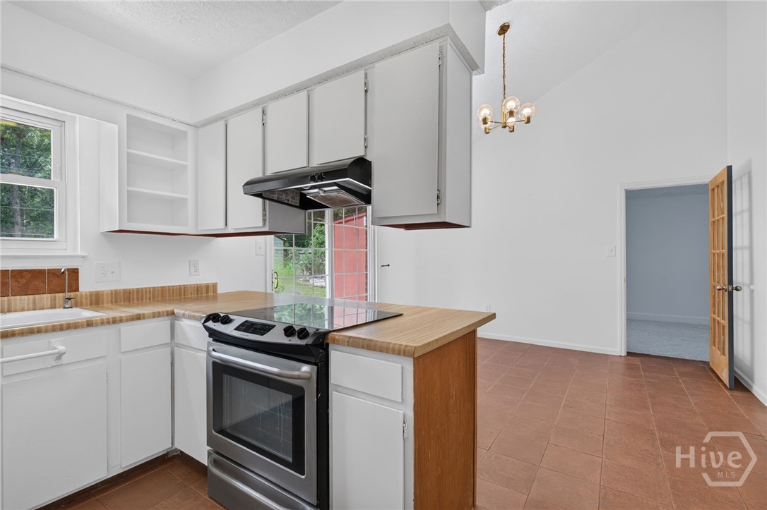114 Fox Street Property Photo 18