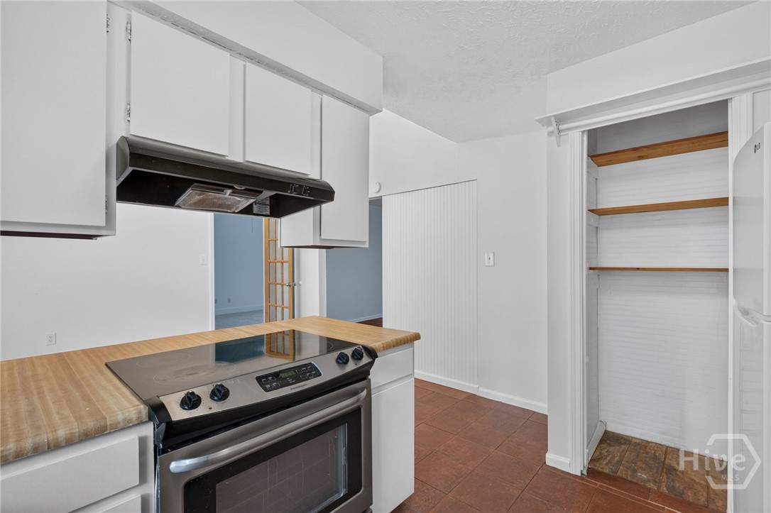 114 Fox Street Property Photo 20