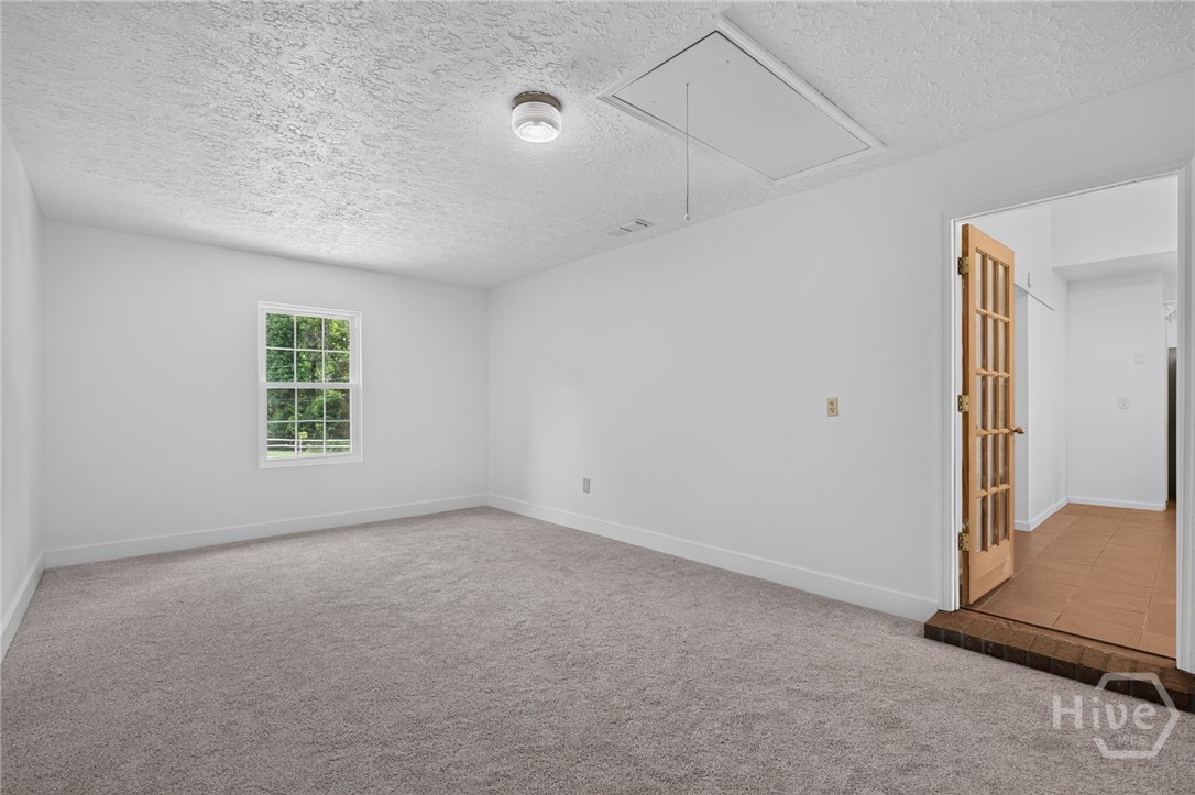 114 Fox Street Property Photo 22