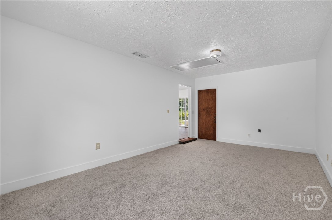 114 Fox Street Property Photo 23