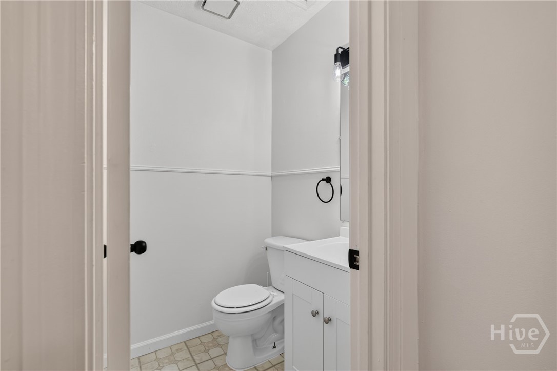 114 Fox Street Property Photo 26