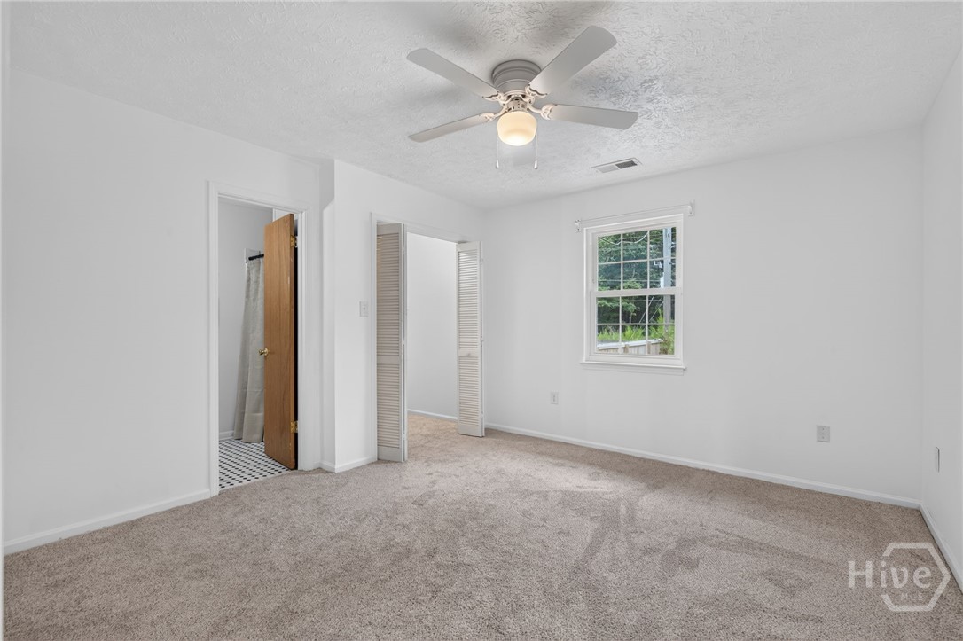 114 Fox Street Property Photo 31