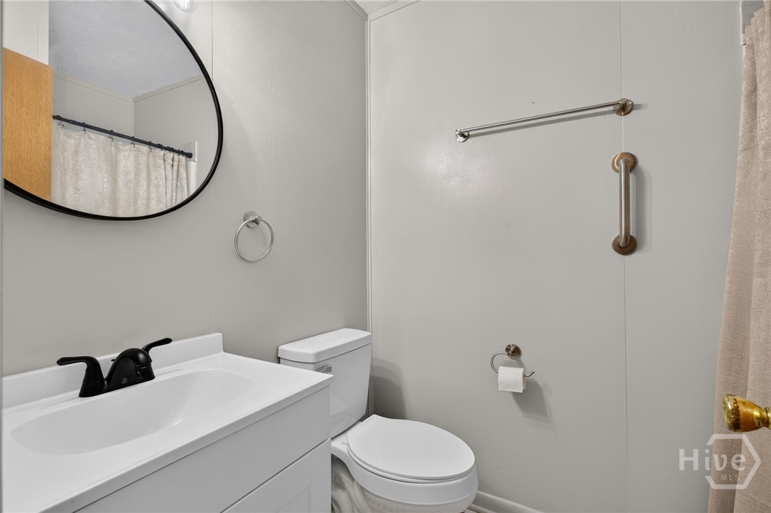 114 Fox Street Property Photo 34