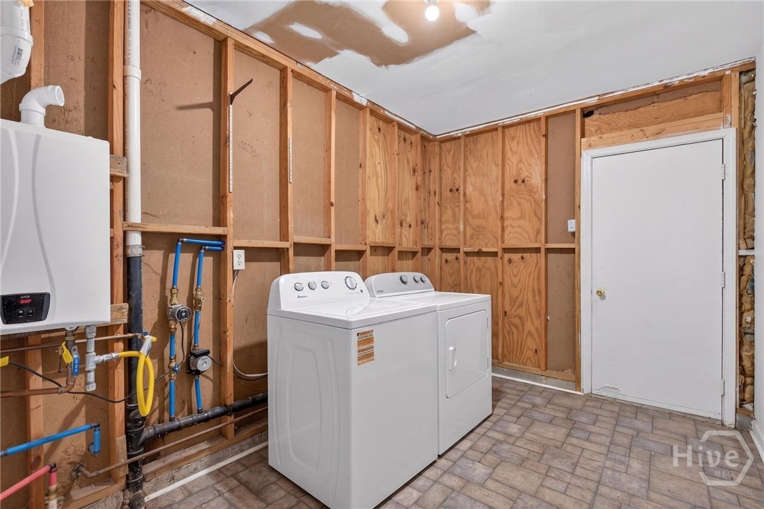 114 Fox Street Property Photo 37