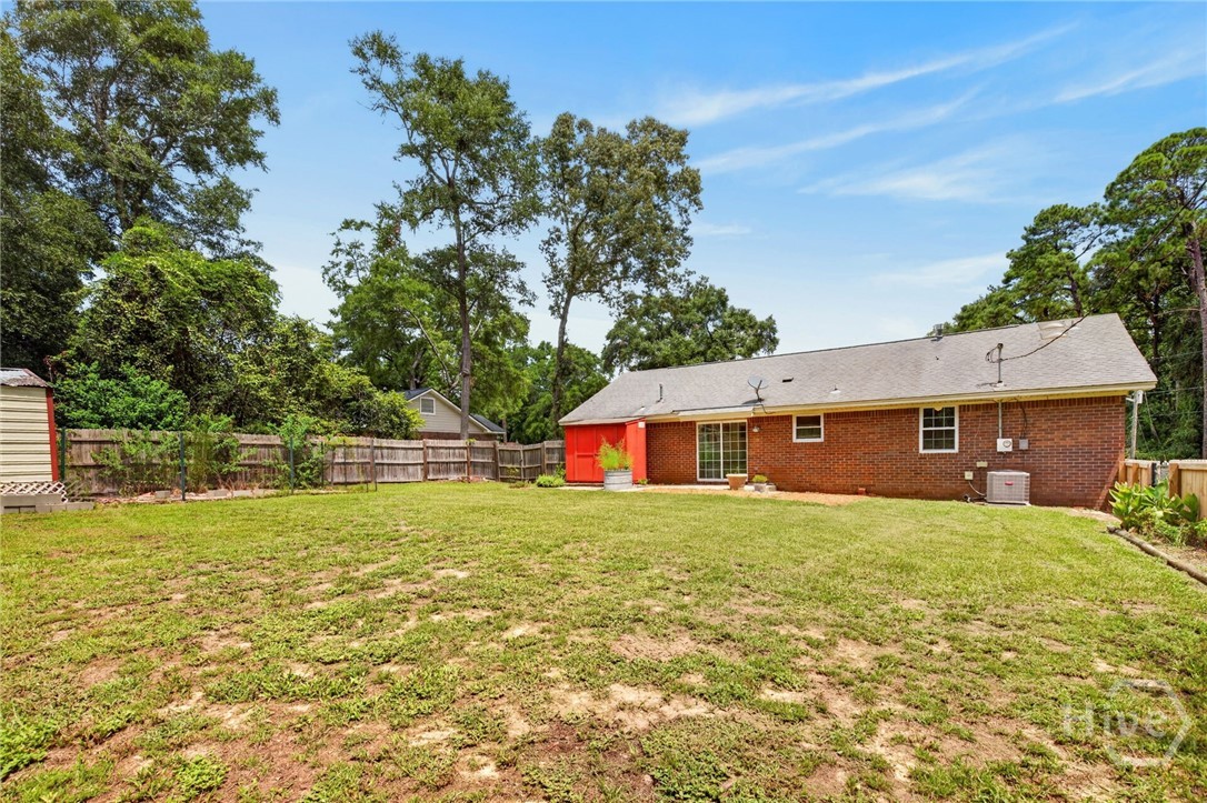 114 Fox Street Property Photo 40