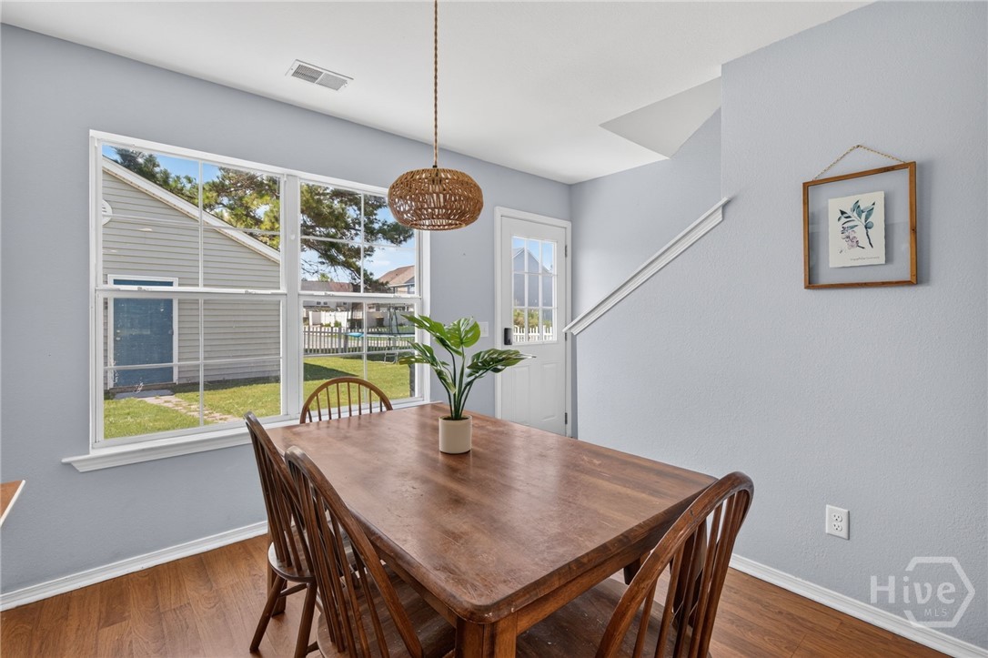 33 Westbourne Way Property Photo 9