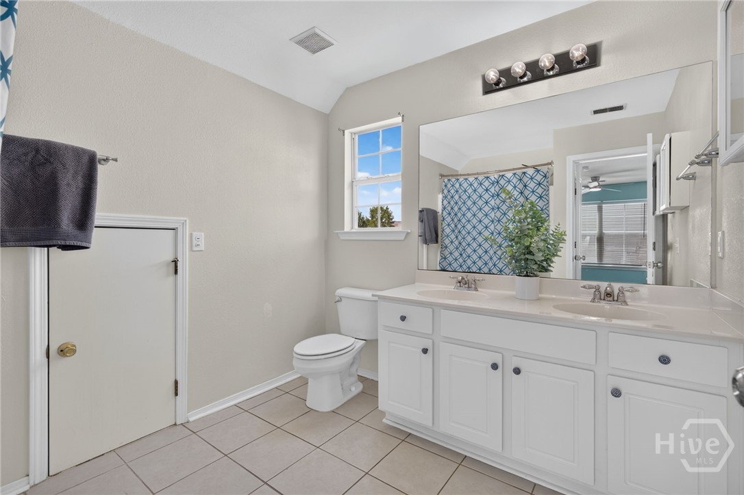 33 Westbourne Way Property Photo 19
