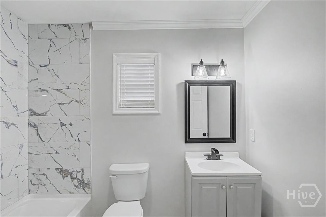 232 Sugden Street Property Photo 22