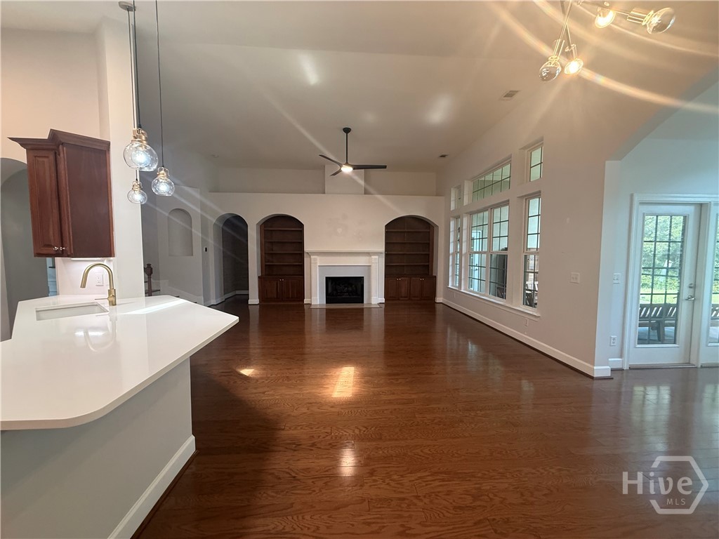 106 Tahoe Drive Property Photo 10