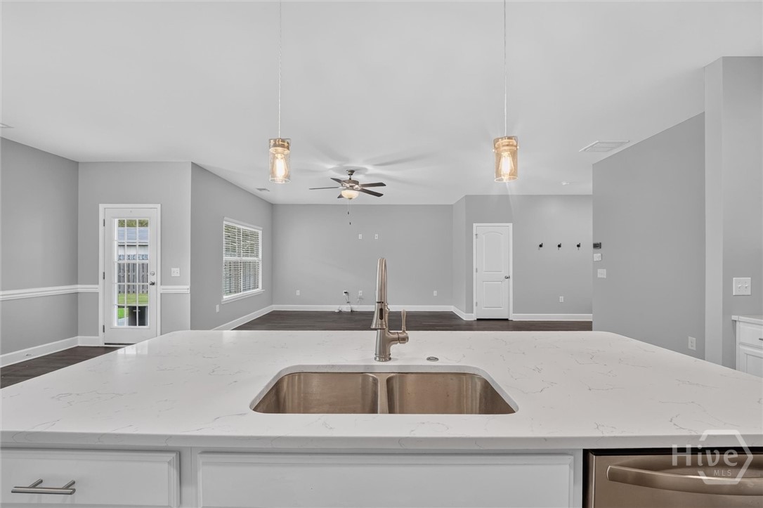 130 Clover Pointe Circle Property Photo 17