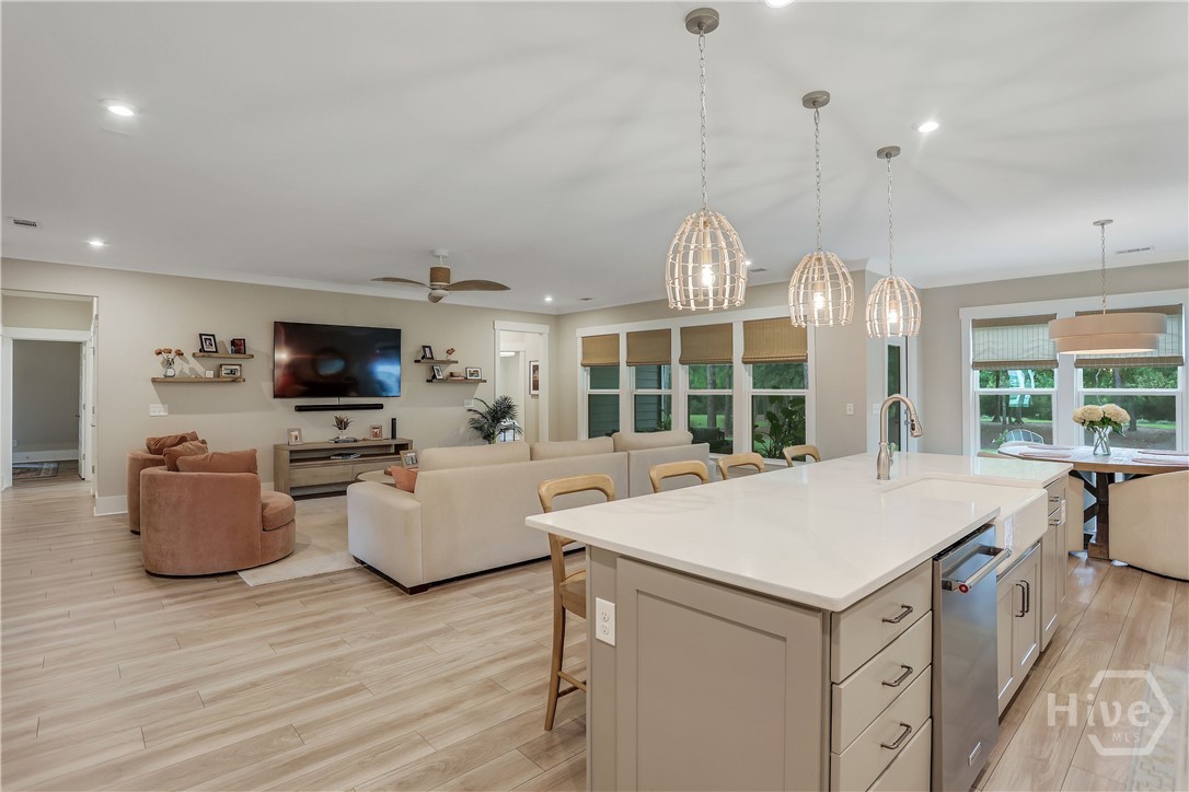 458 Mandeville Drive Property Photo 14