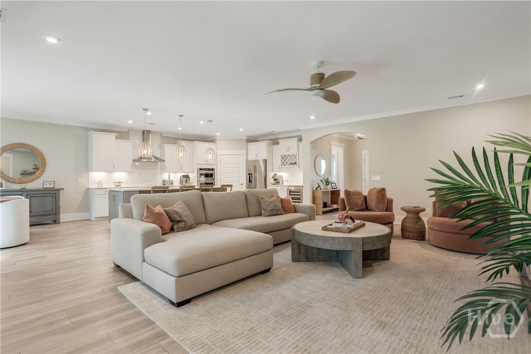 458 Mandeville Drive Property Photo 15