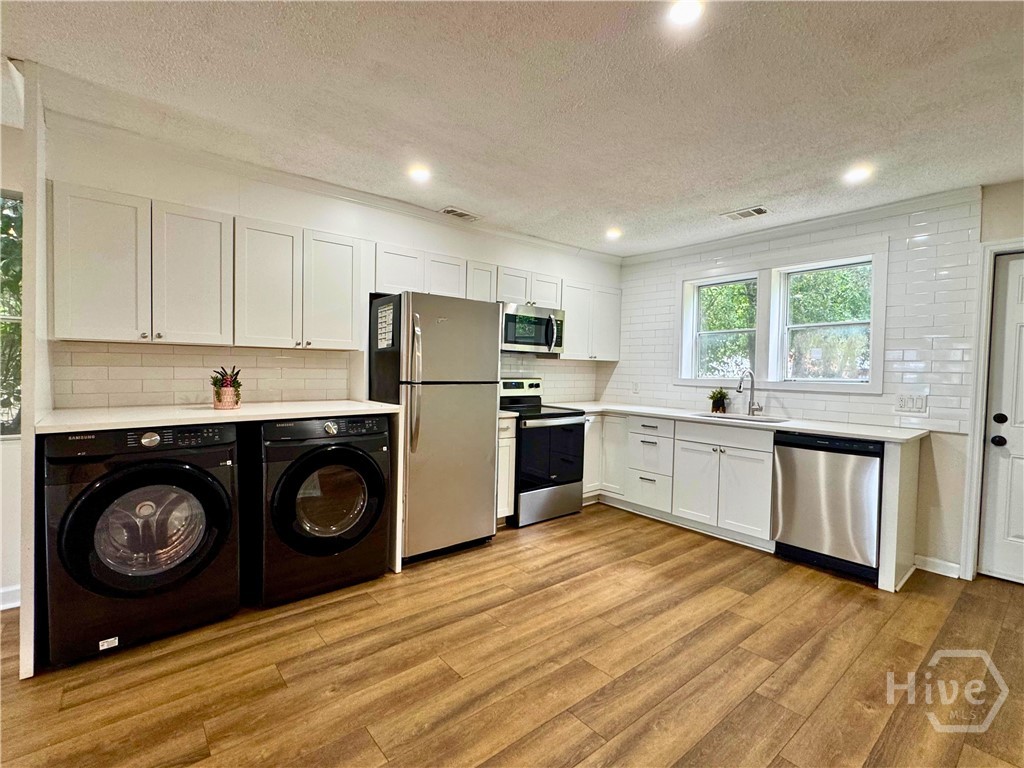 2032 Eppinger Street Property Photo 5