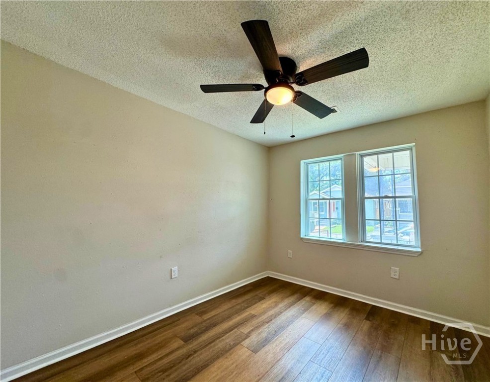 2032 Eppinger Street Property Photo 11