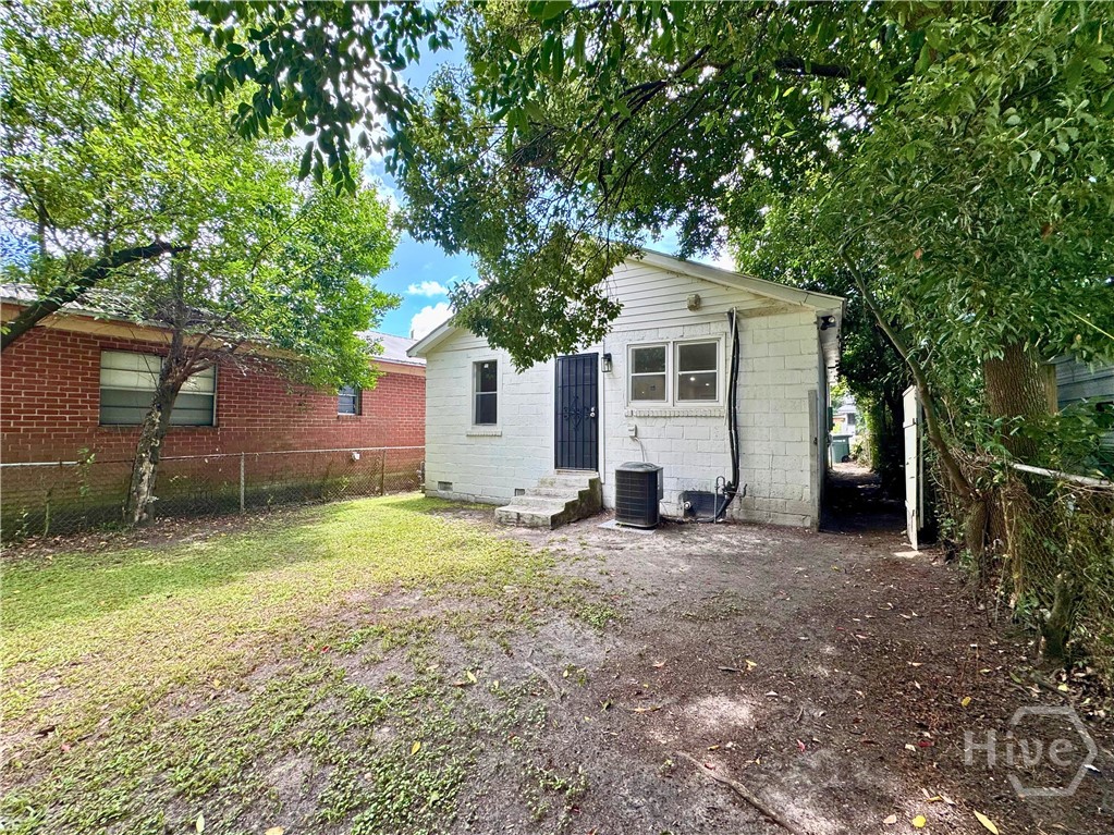 2032 Eppinger Street Property Photo 16