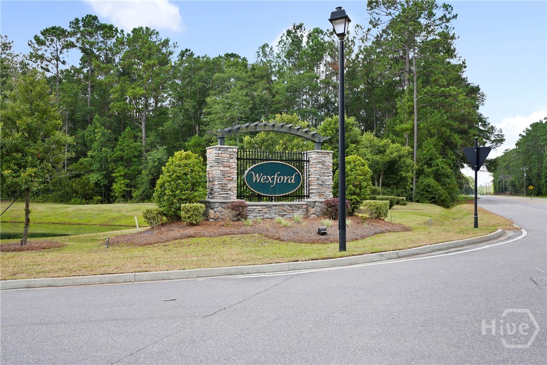 293 Wexford Drive Property Photo 42