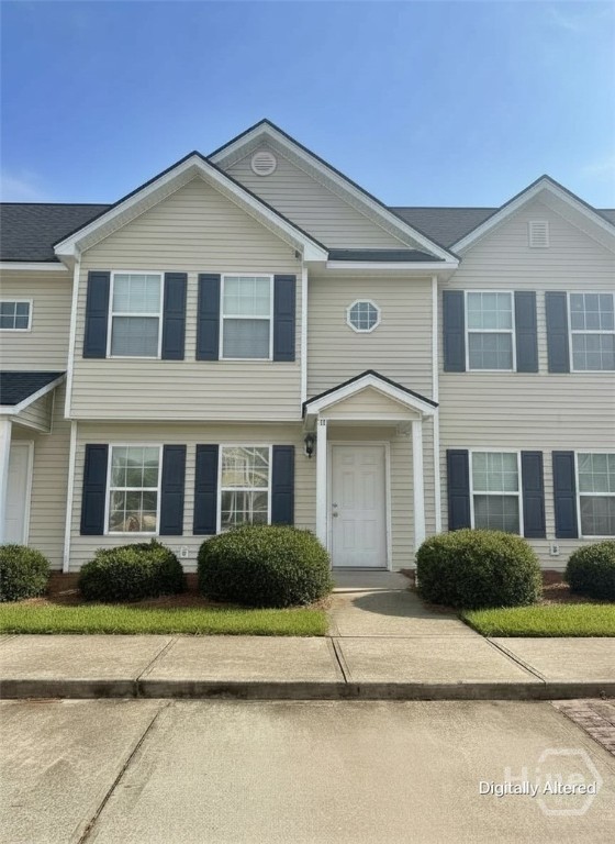 33 Bearing Circle Property Photo 1