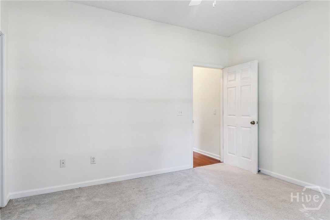 390 Central Avenue Property Photo 16