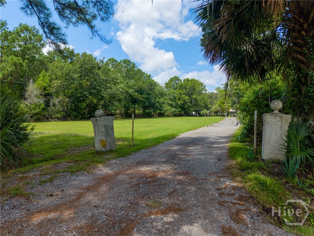 15 Waite Drive Property Photo 2