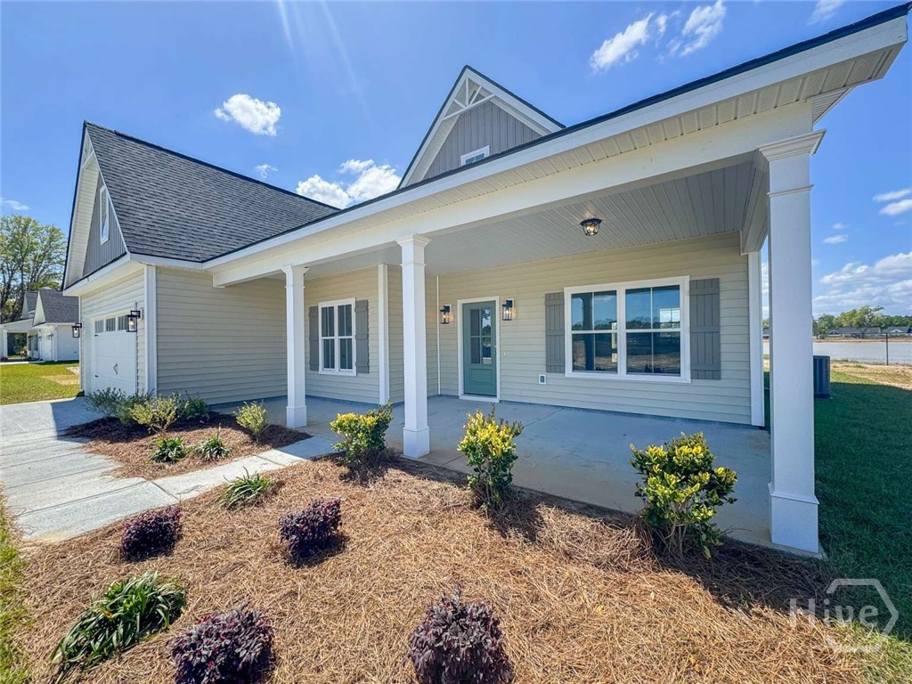 151 Cottage Loop Property Photo 2