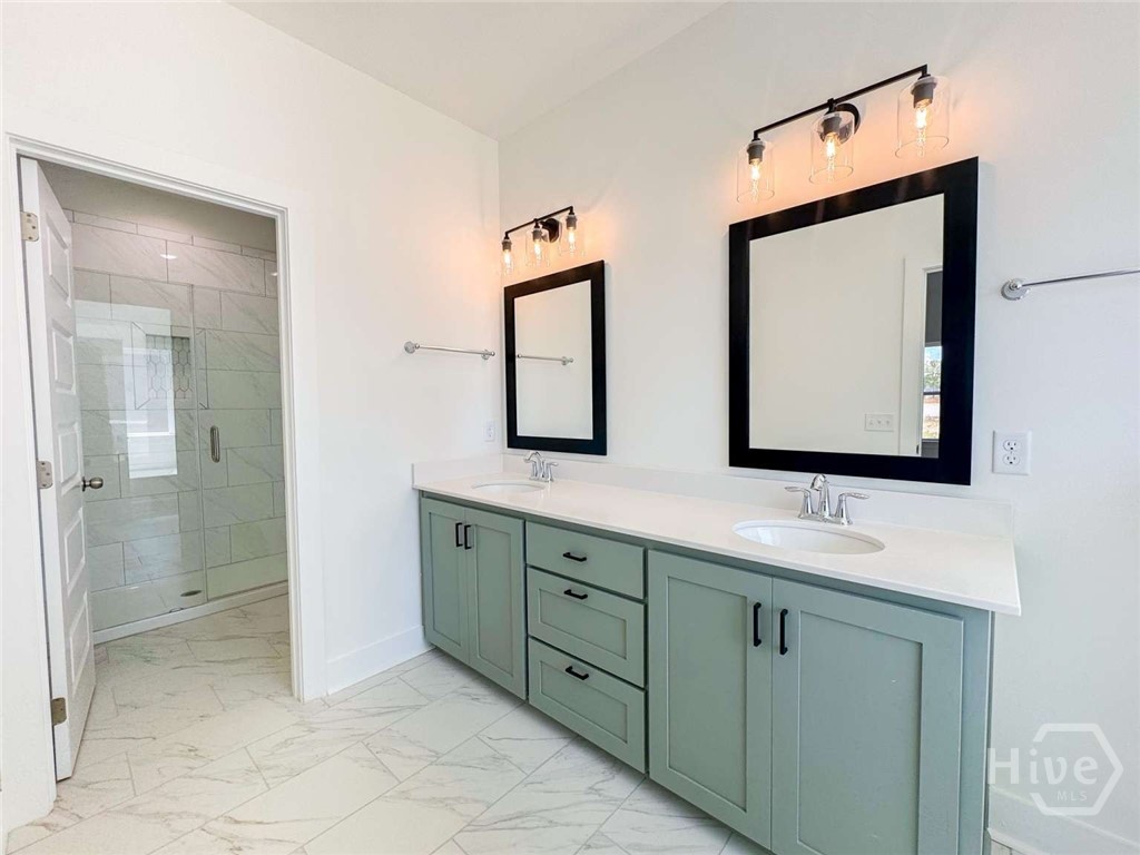 151 Cottage Loop Property Photo 14