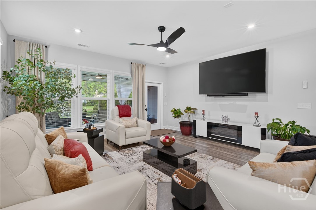 257 Heron Creek Drive Property Photo 39