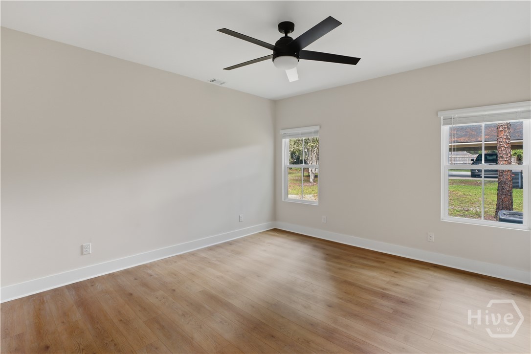 406 S Ash Street Property Photo 16