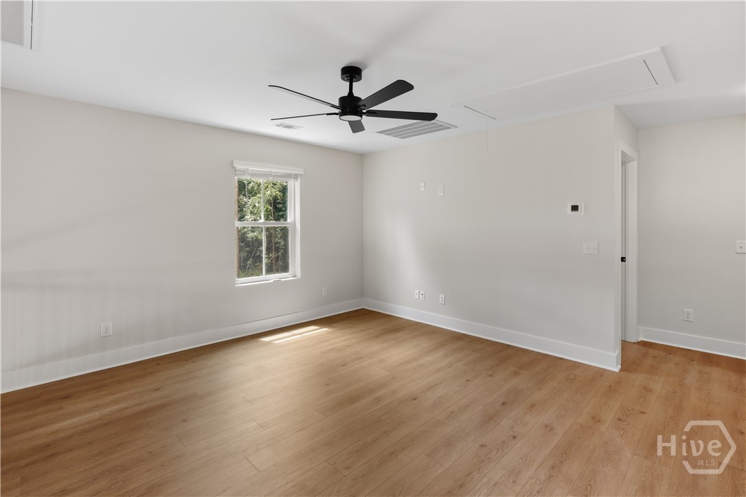 406 S Ash Street Property Photo 22
