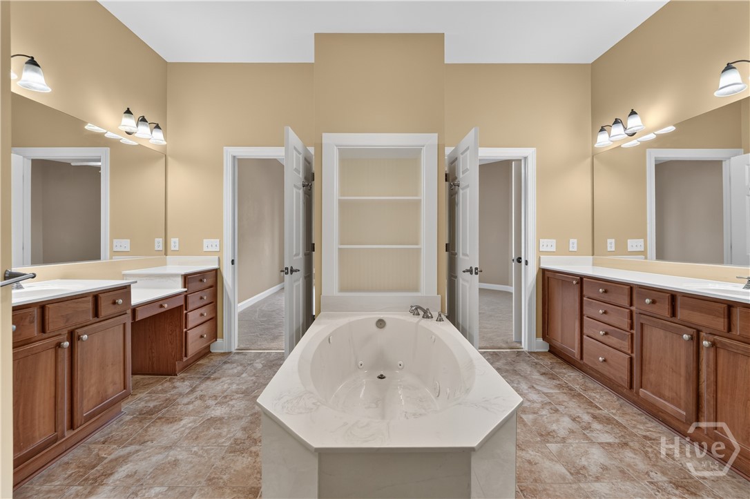 1602 River Oaks Drive Property Photo 22