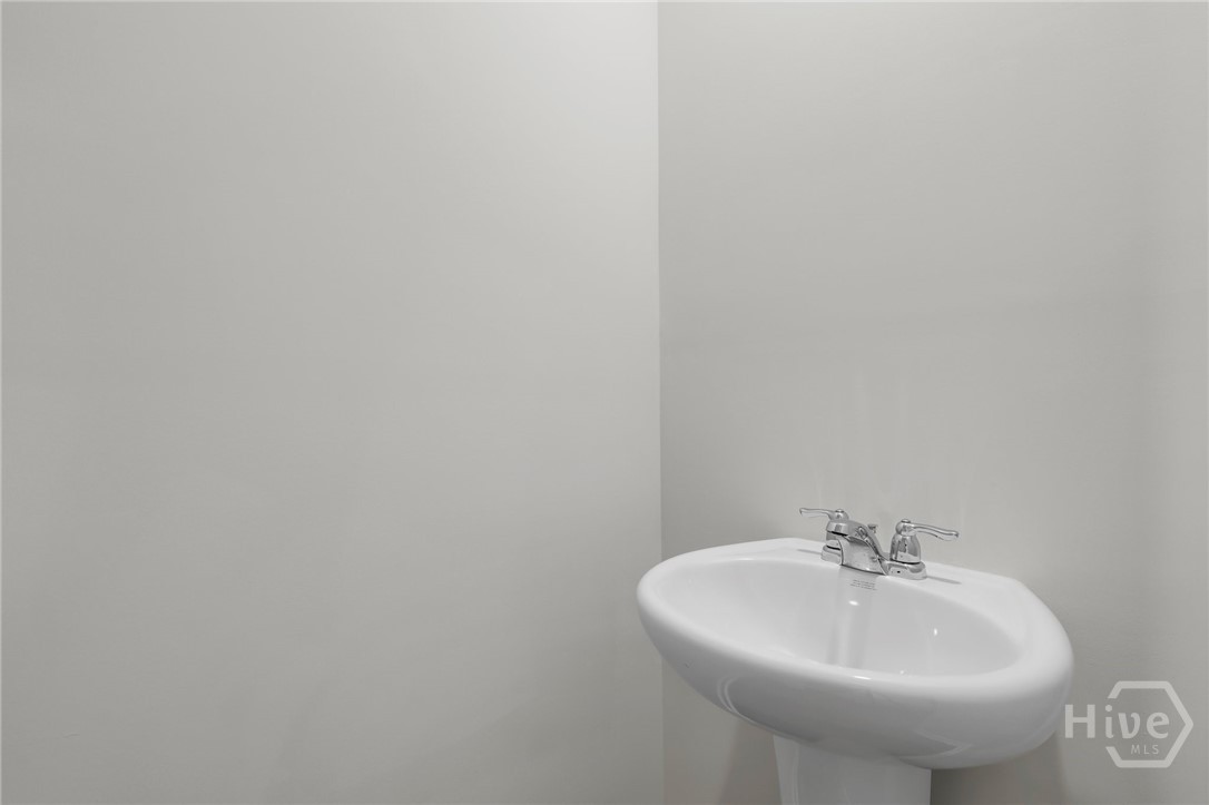 210 Coneflower Road Property Photo 19