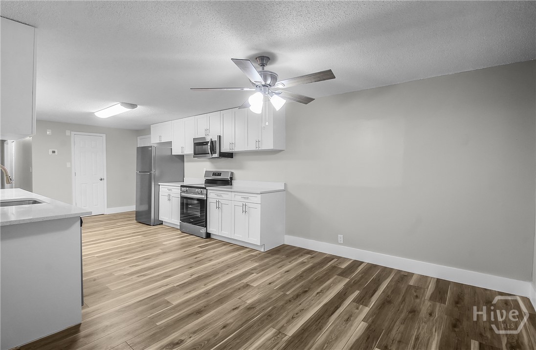 123 2nd Avenue Property Photo 6