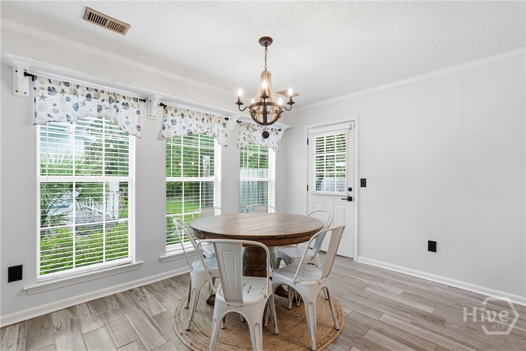 126 Holcomb Street Property Photo 13